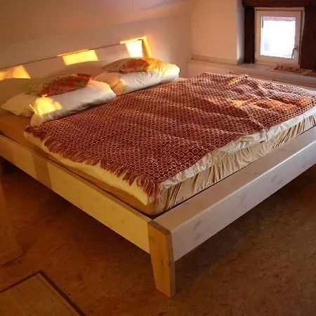 Bauernhaus-am-fluss Apartamento *